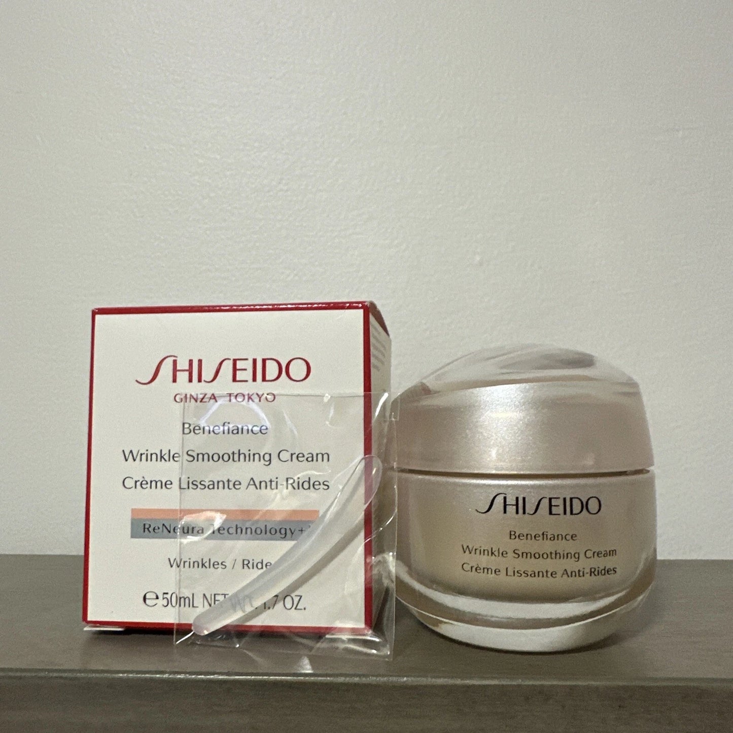 Shiseido Benefiance Wrinkle Smoothing Cream 1.7oz 50ml Sealed Pack New in BOX